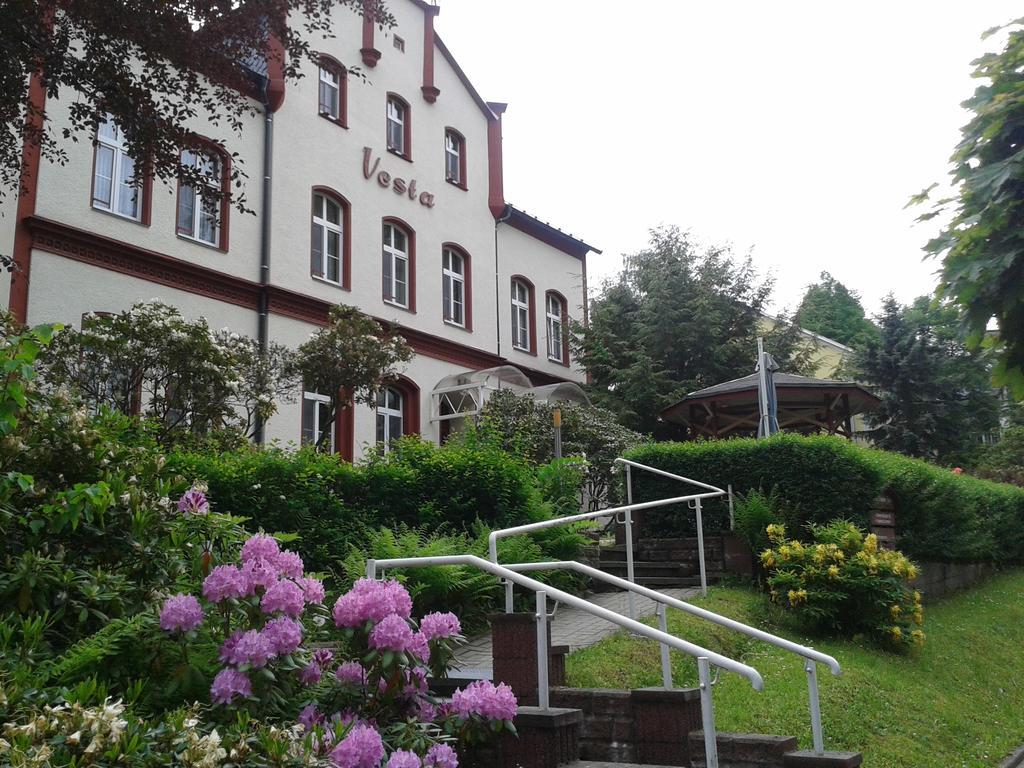 Hotel - Pension Vesta Бад-Ельстер Екстер'єр фото